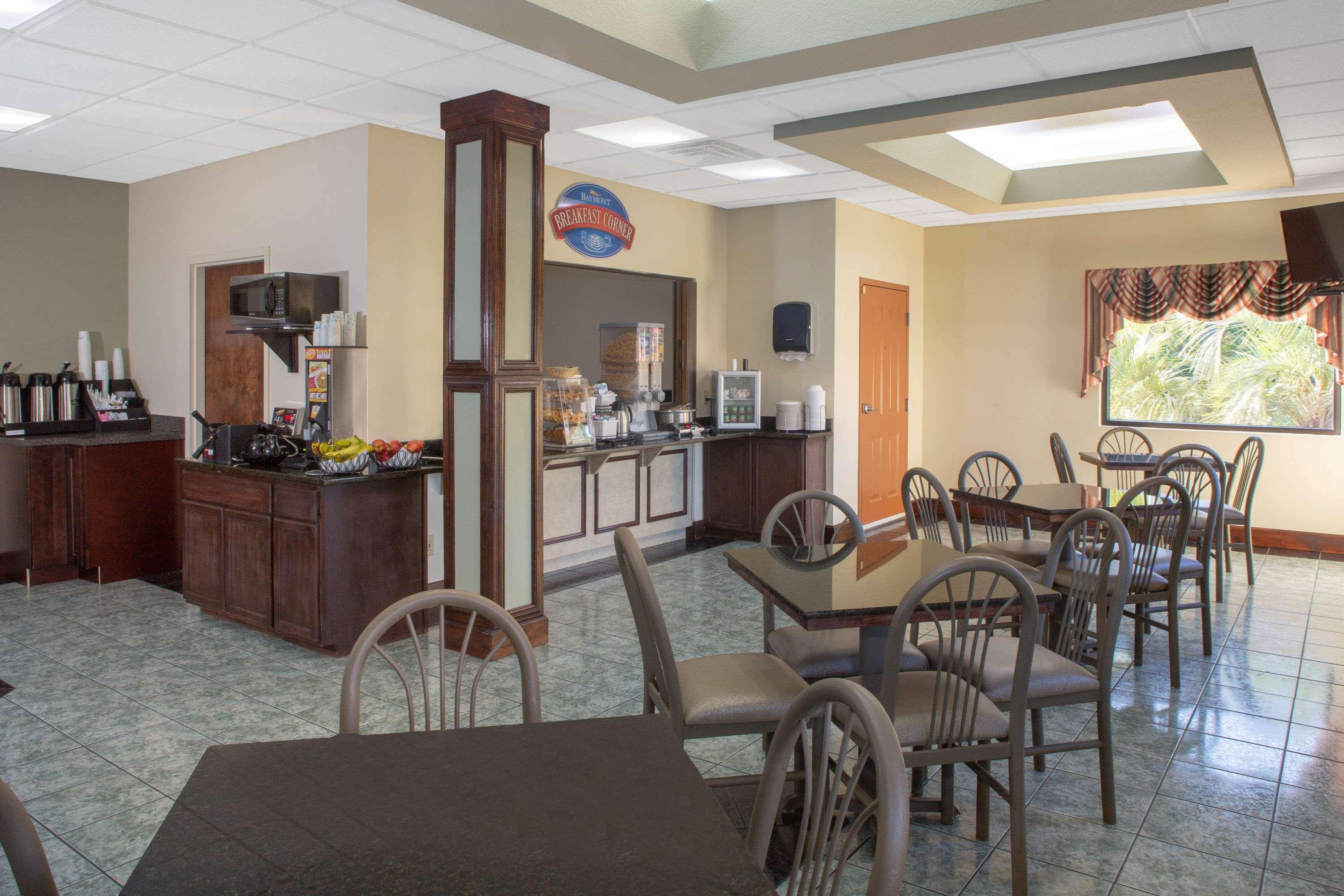 Baymont By Wyndham Midway Tallahassee Eksteriør bilde